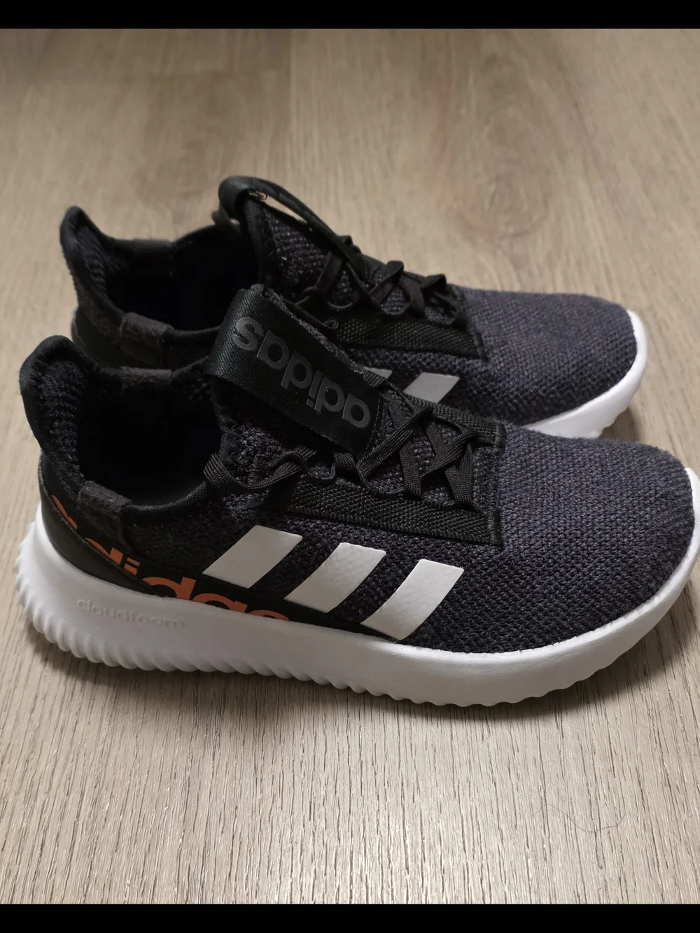 Adidas Kaptir 2.0 Kids Cloudfoam Black & White Athletic Shoes Size 3